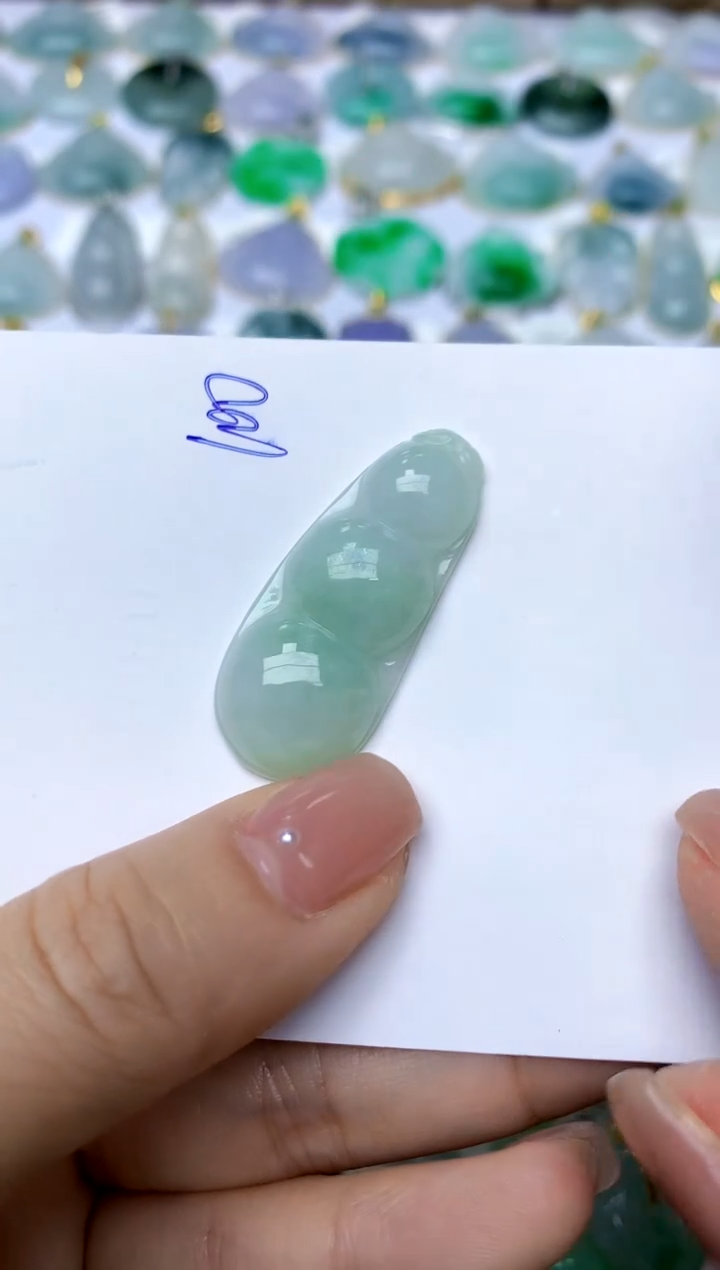 【闪购商品】翡翠颈饰未镶嵌100天然A货翡翠