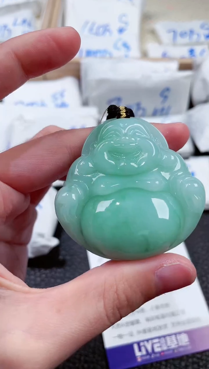 【闪购商品】翡翠颈饰未镶嵌00001388