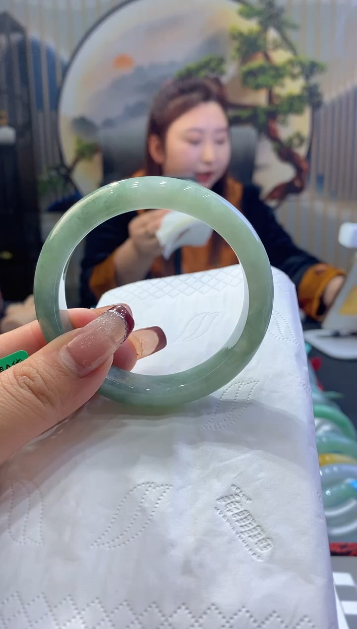 【闪购商品】翡翠手镯未镶嵌00009672