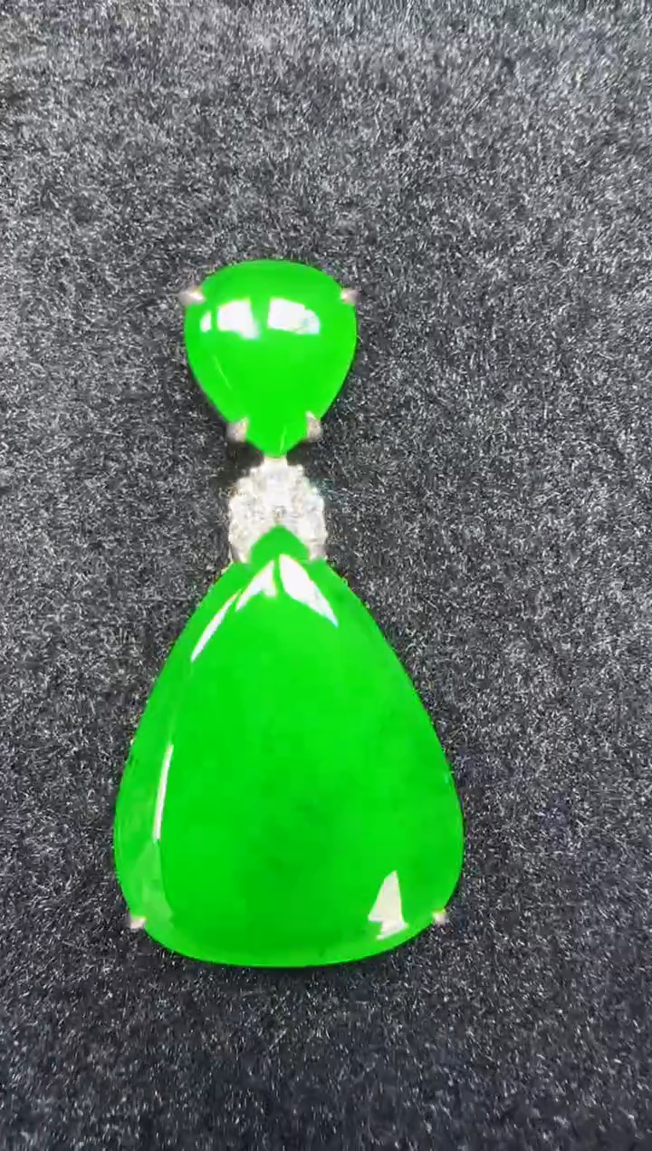 未镶嵌定制翡翠翡翠吊坠153