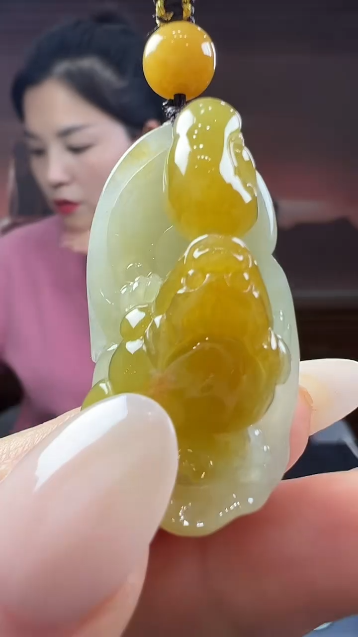 未镶嵌挂件翡翠蟾