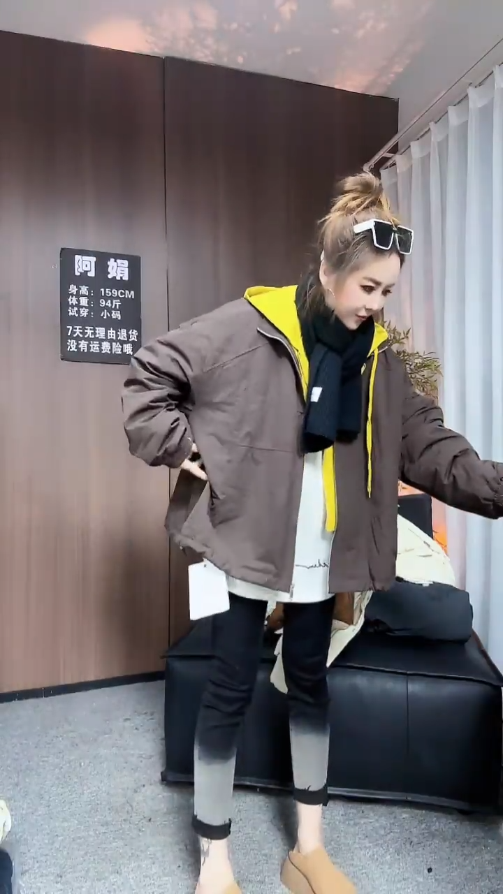 5179咖色外套爆款