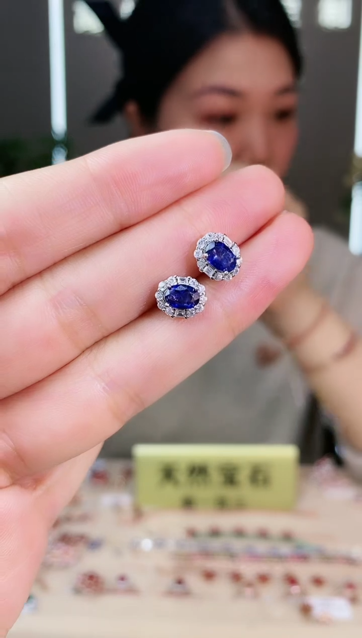 【闪购商品】蓝宝石耳饰银S925镶嵌耳饰