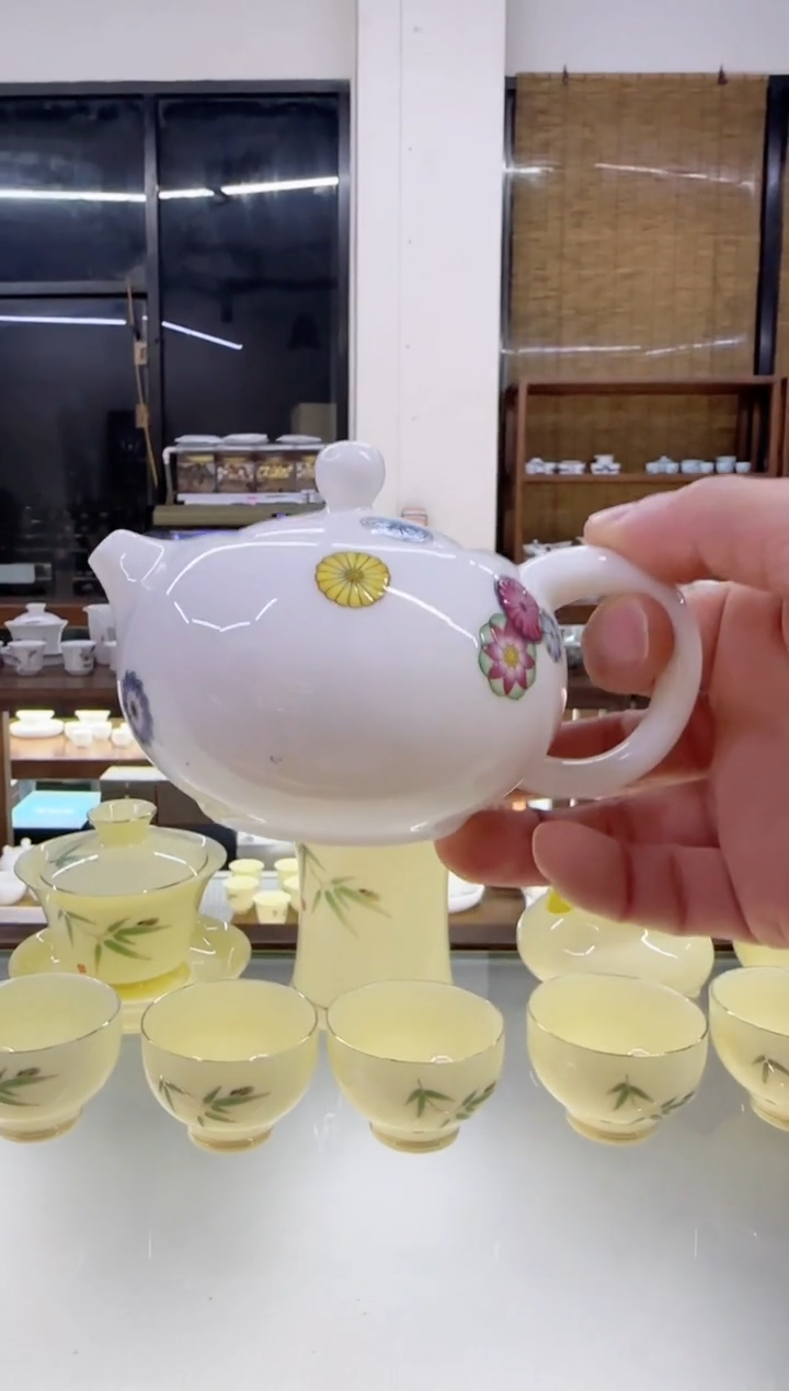 【闪购商品】瓷片言泥言泥言泥@YN