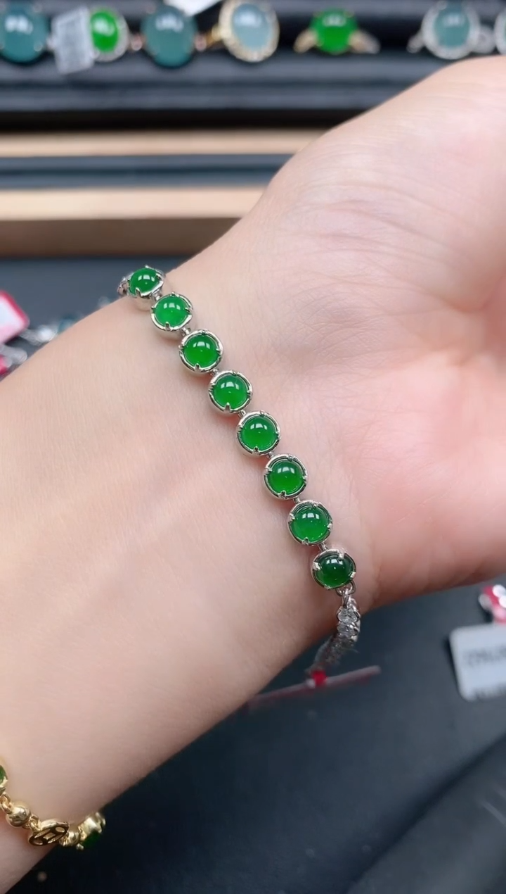 翡翠戒指银S925镶嵌111111