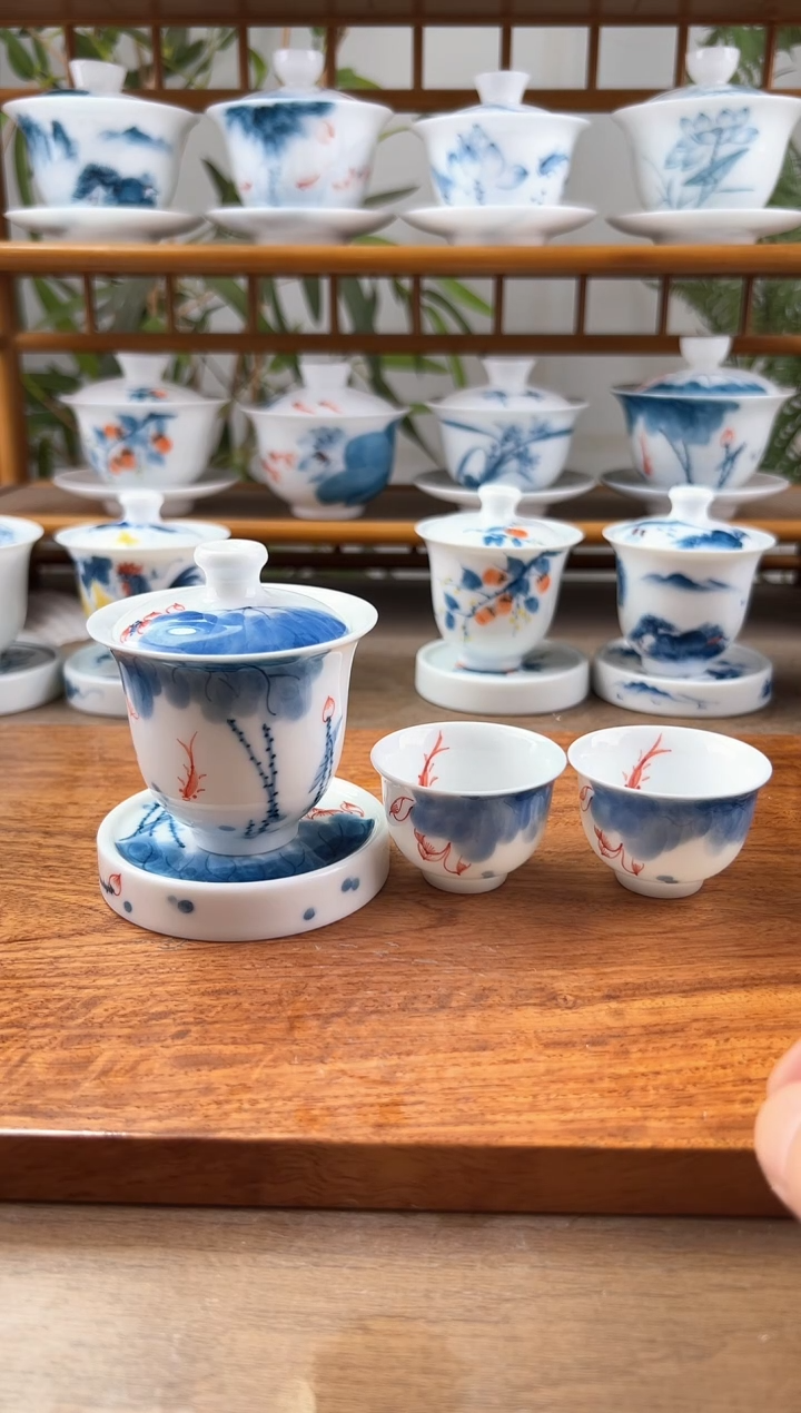 微瑕线条莲美人备100ml+美人杯2个+杯垫