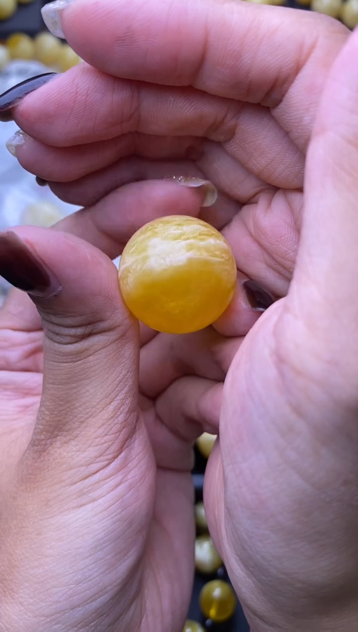 裸石琥珀未镶嵌大小姐珠宝34