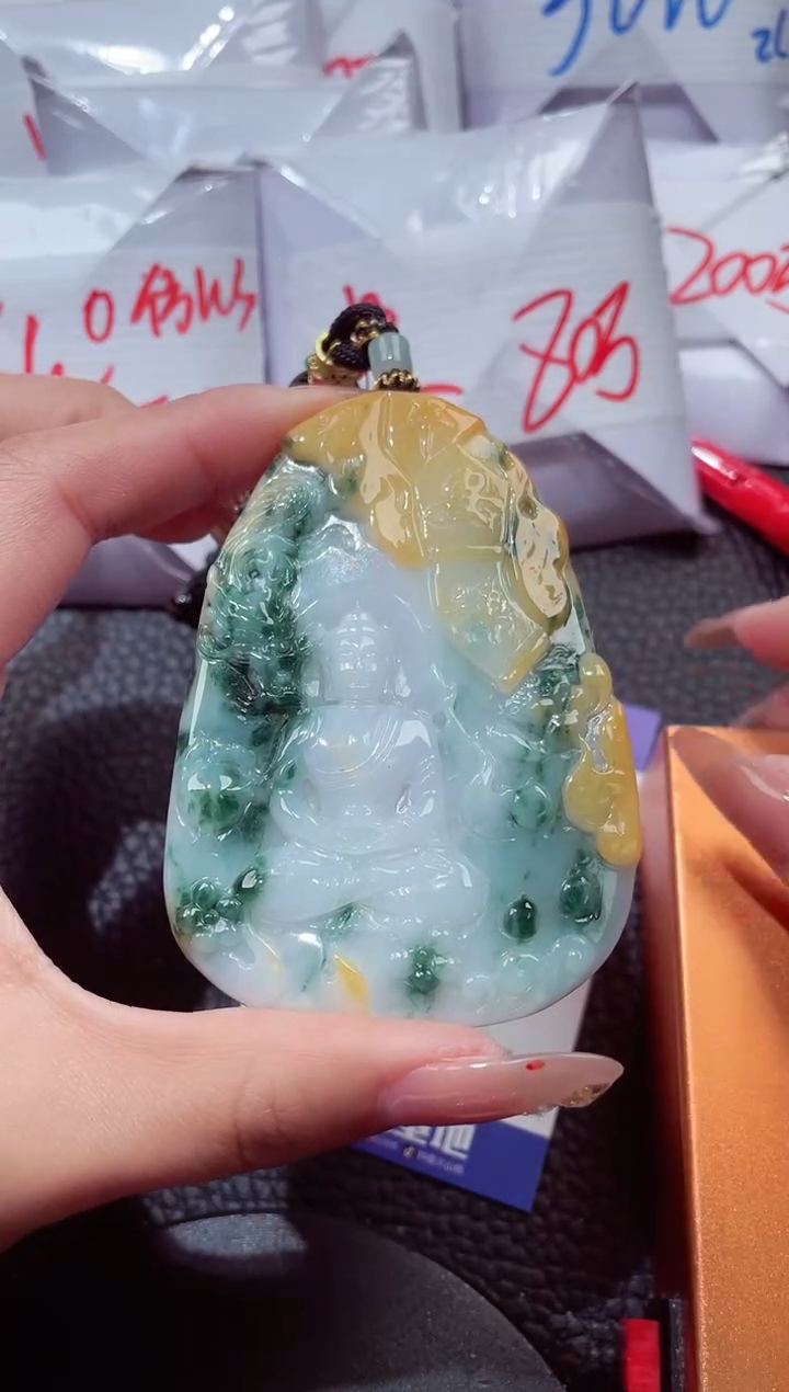 颈饰未镶嵌翡翠690