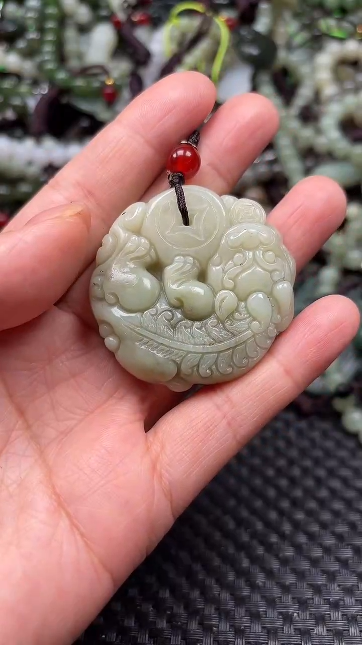 【闪购商品】和田玉颈饰未镶嵌1