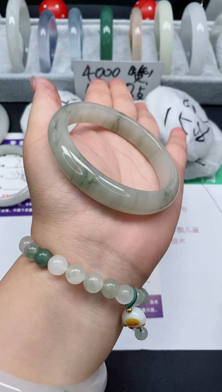 石英质玉手镯未镶嵌123/60-61