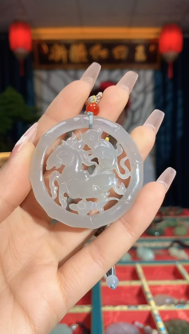 【闪购商品】和田玉颈饰未镶嵌马到成功