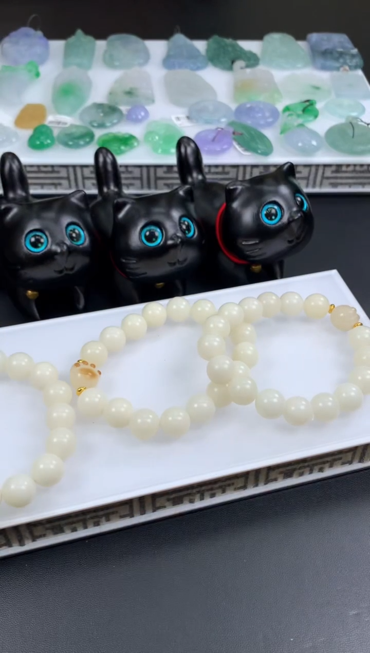 【闪购商品】白玉菩提吊坠多样性发一件