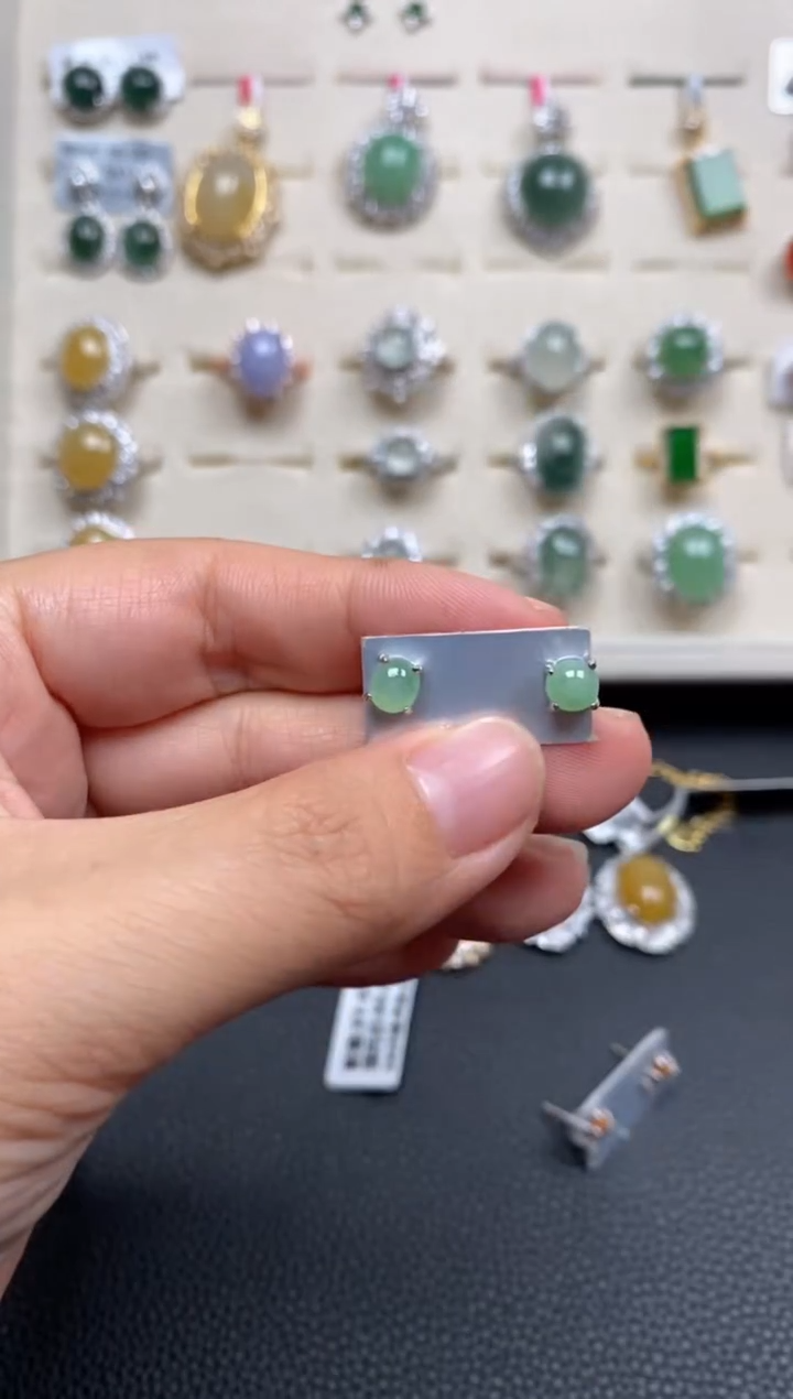 【闪购商品】翡翠戒指银S925镶嵌11111