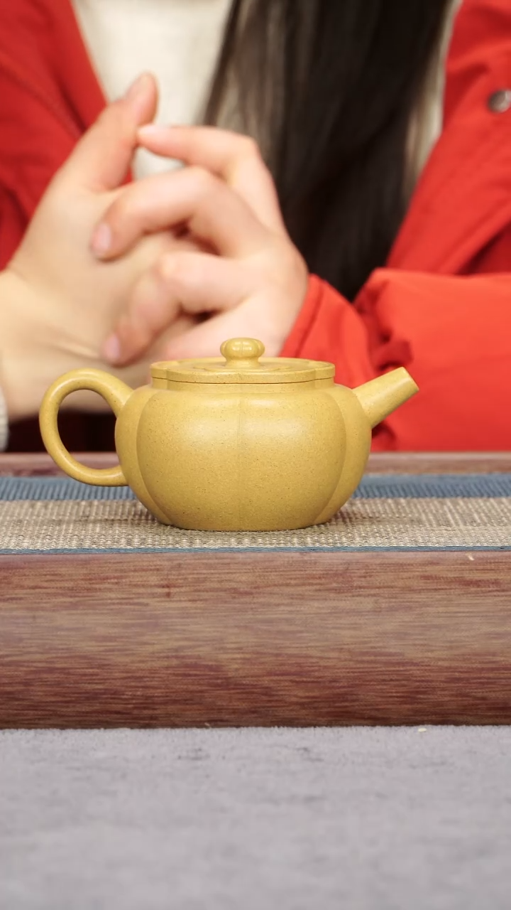 【闪购商品】紫砂茶壶黄金段 筋纹梅花