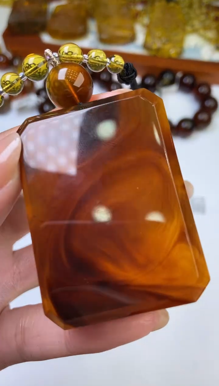 未镶嵌琥珀颈饰2201677   