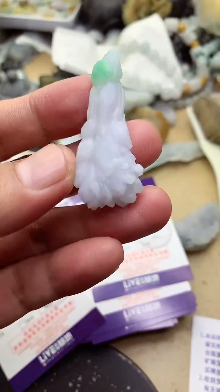 定制翡翠未镶嵌翡翠1