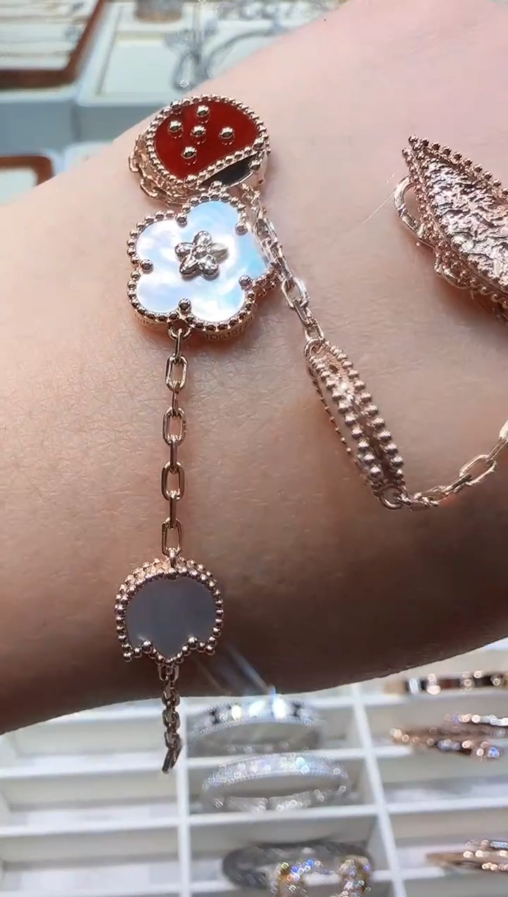 【闪购商品】贝壳（贝母）手链18K金镶嵌瓢虫五花