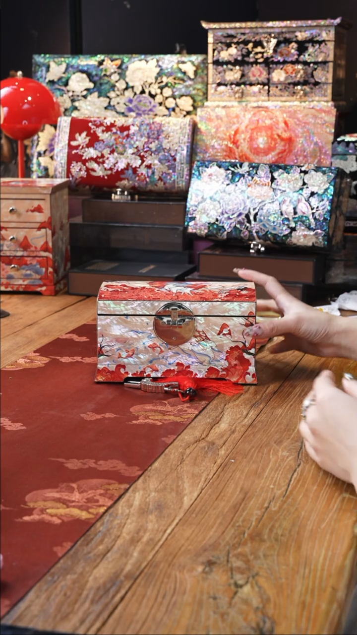 【闪购商品】瓷片豆包儿的星耀家