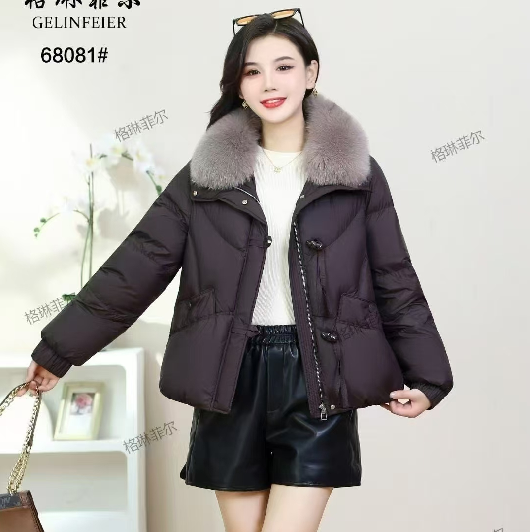 新款时尚洋气百搭短款潮牌女装