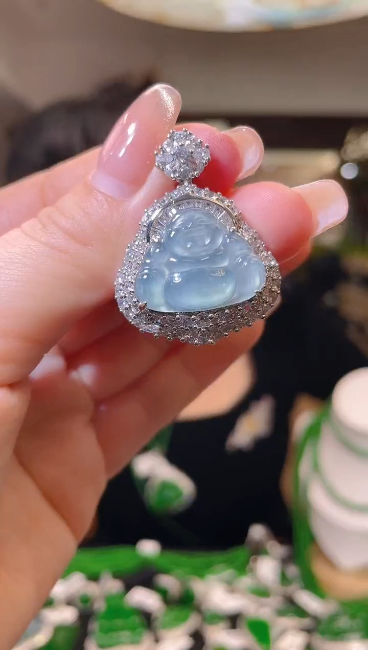 【闪购商品】翡翠吊坠(不含链)未镶嵌多样性发其一