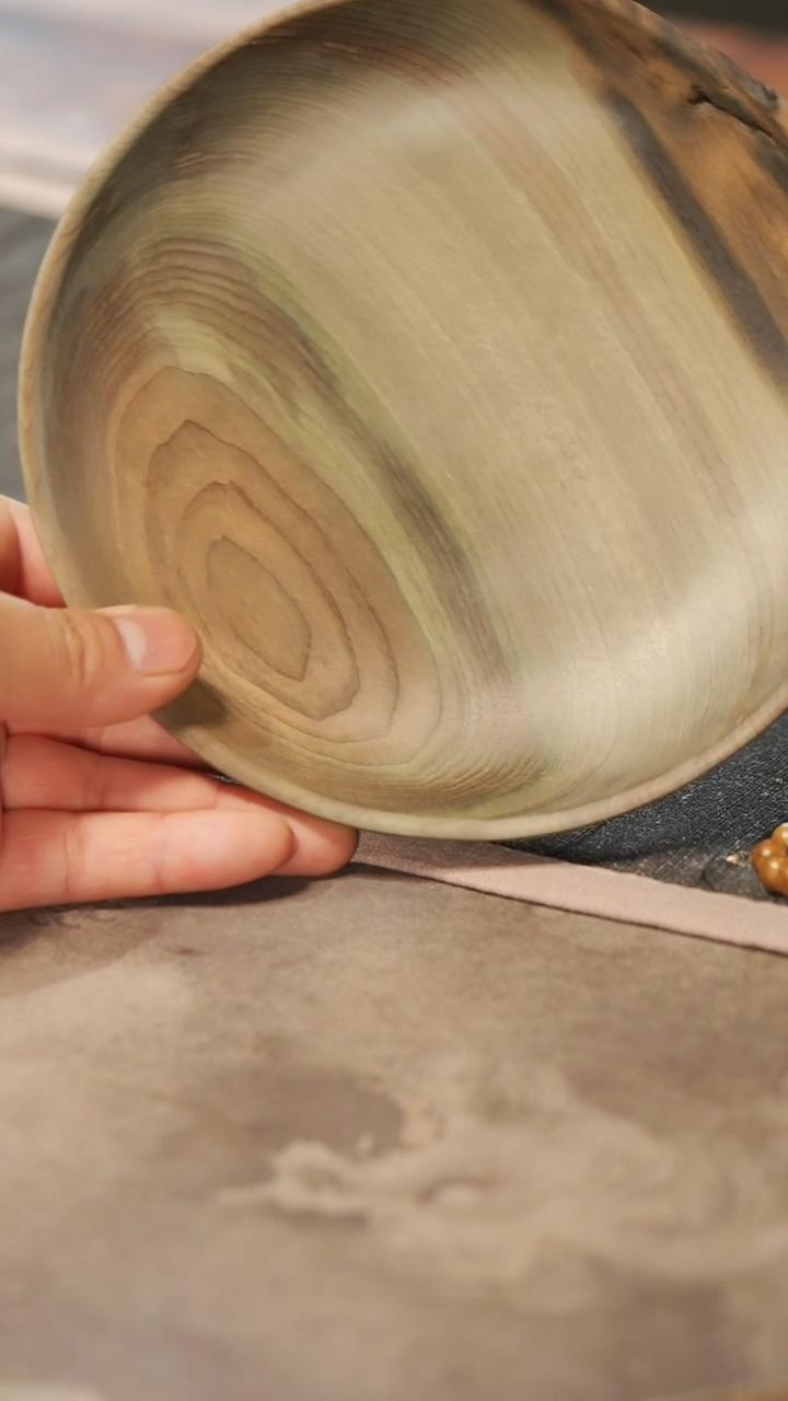 【闪购商品】金丝楠木雕17原木点心盘