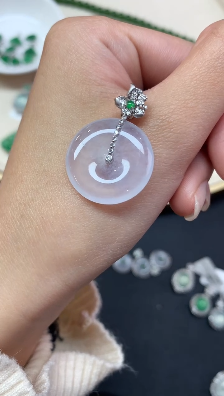 【闪购商品】翡翠吊坠(不含链)18K金镶嵌吊坠A374|3980