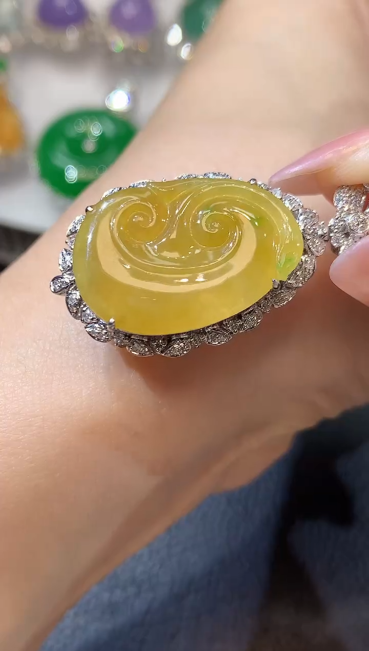 【闪购商品】翡翠吊坠(不含链)18K金镶嵌D20