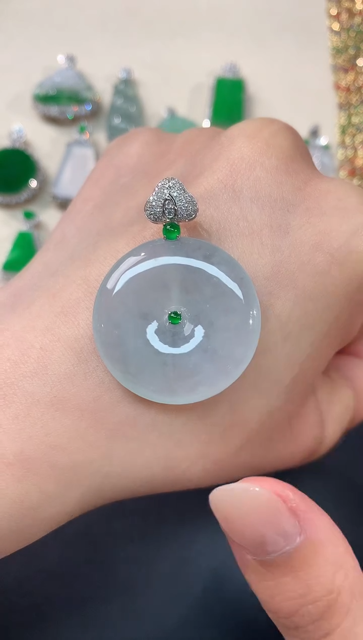 【闪购商品】翡翠吊坠(不含链)18K金镶嵌A244|6980