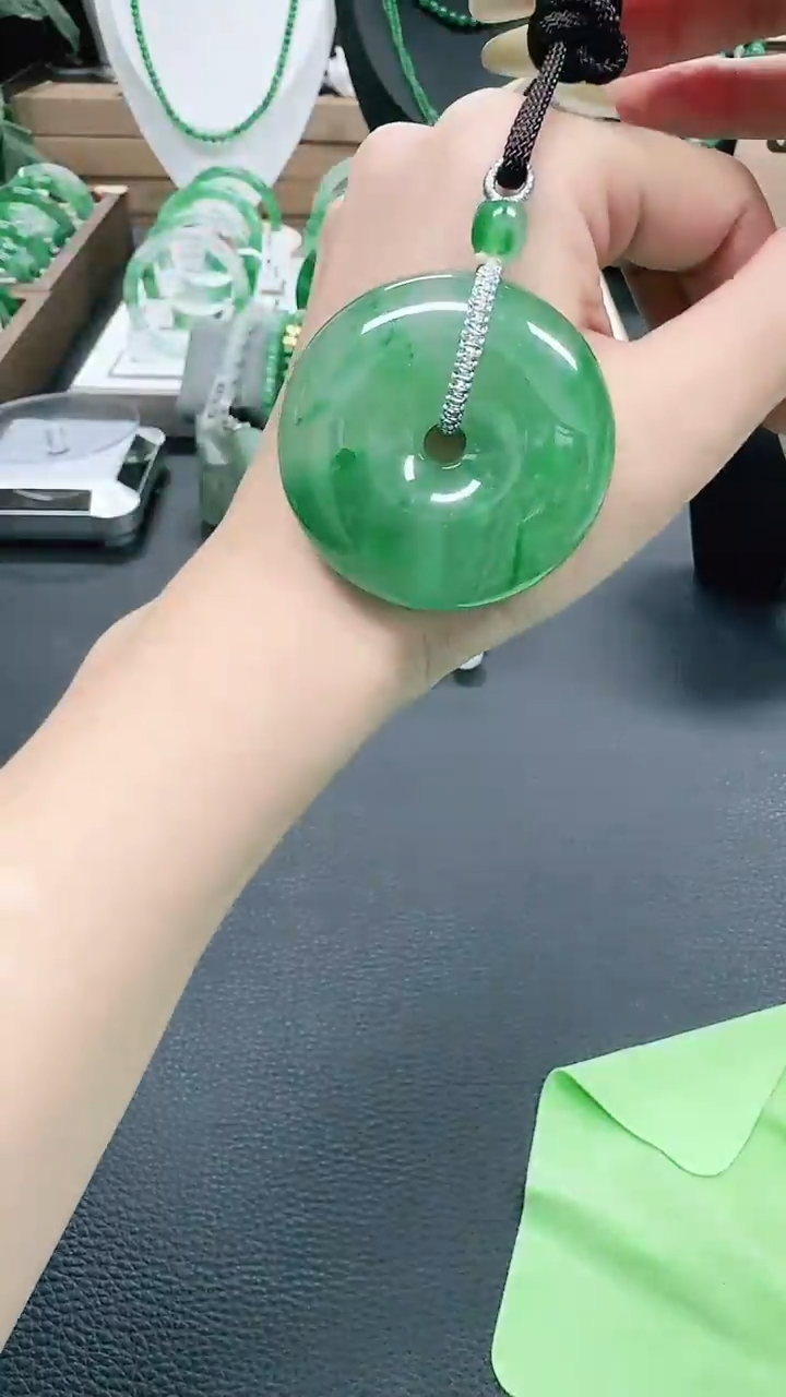 未镶嵌1石英质玉（非洲翠）/0532