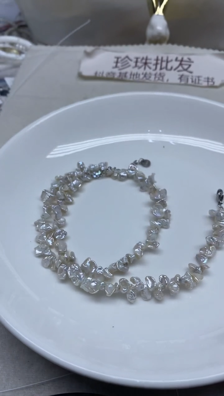淡水珍珠未镶嵌颈饰花瓣