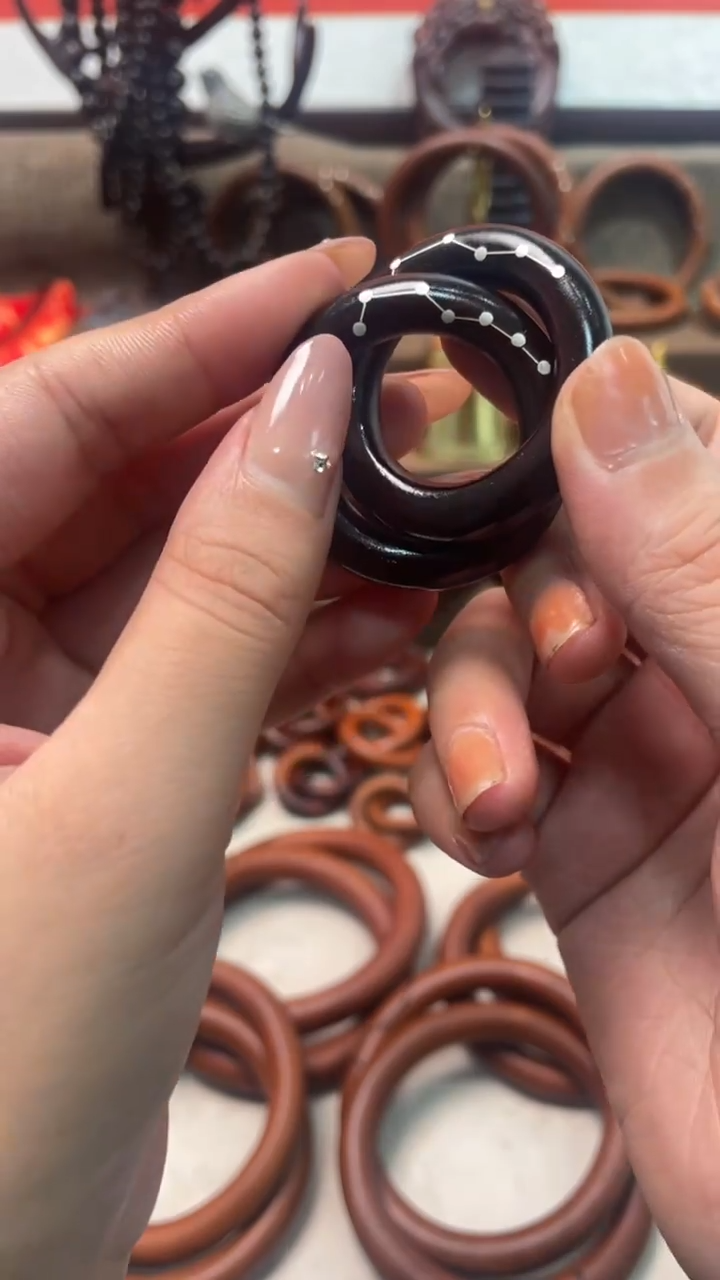 木枣木玉化2.5乾坤圈镶银六七星全品加挂绳