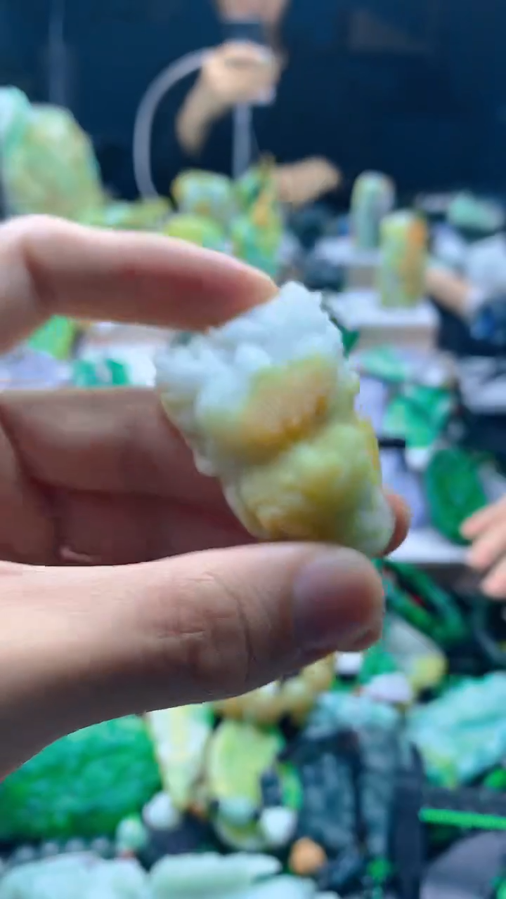 颈饰未镶嵌翡翠天然缅甸翡翠a货