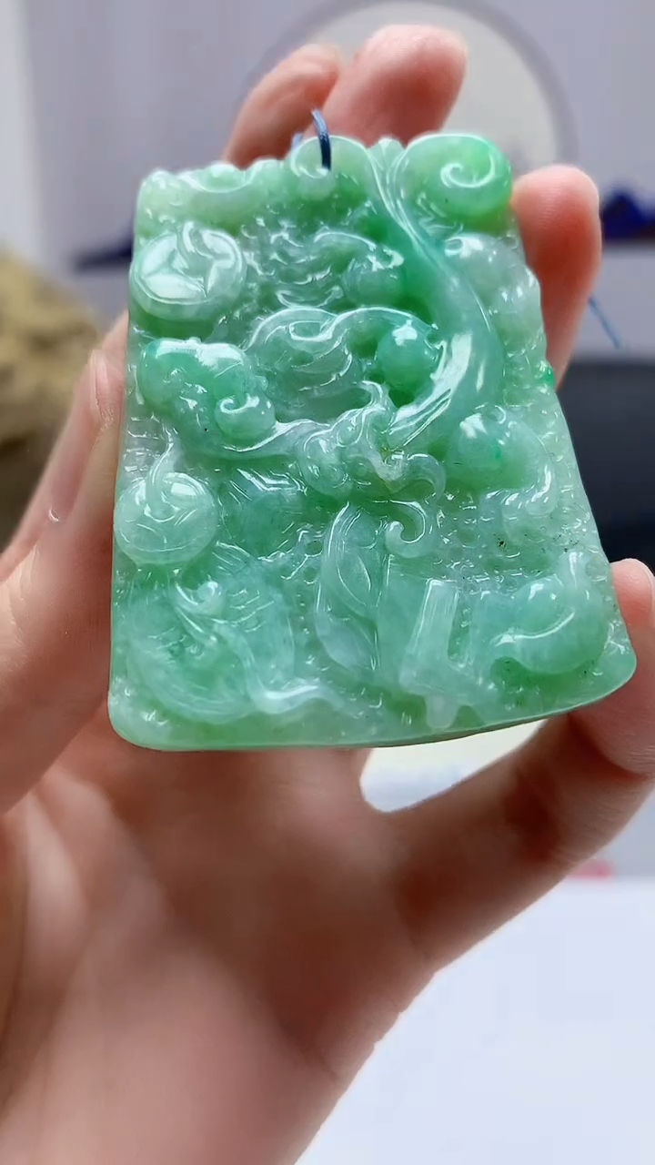 【闪购商品】定制翡翠未镶嵌4688zm-毛货挂件351