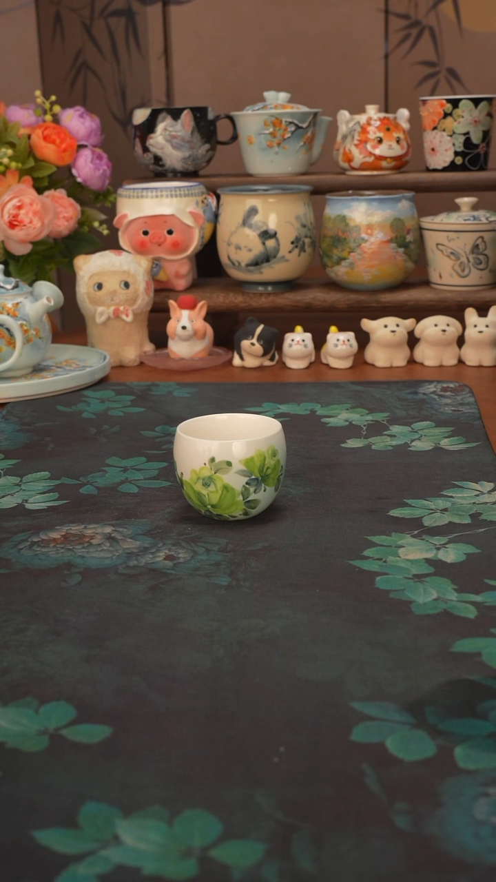 手绘  绿玫瑰小蛋杯