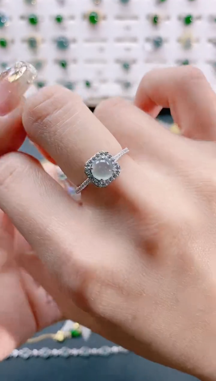 【闪购商品】翡翠戒指银S925镶嵌天然翡翠