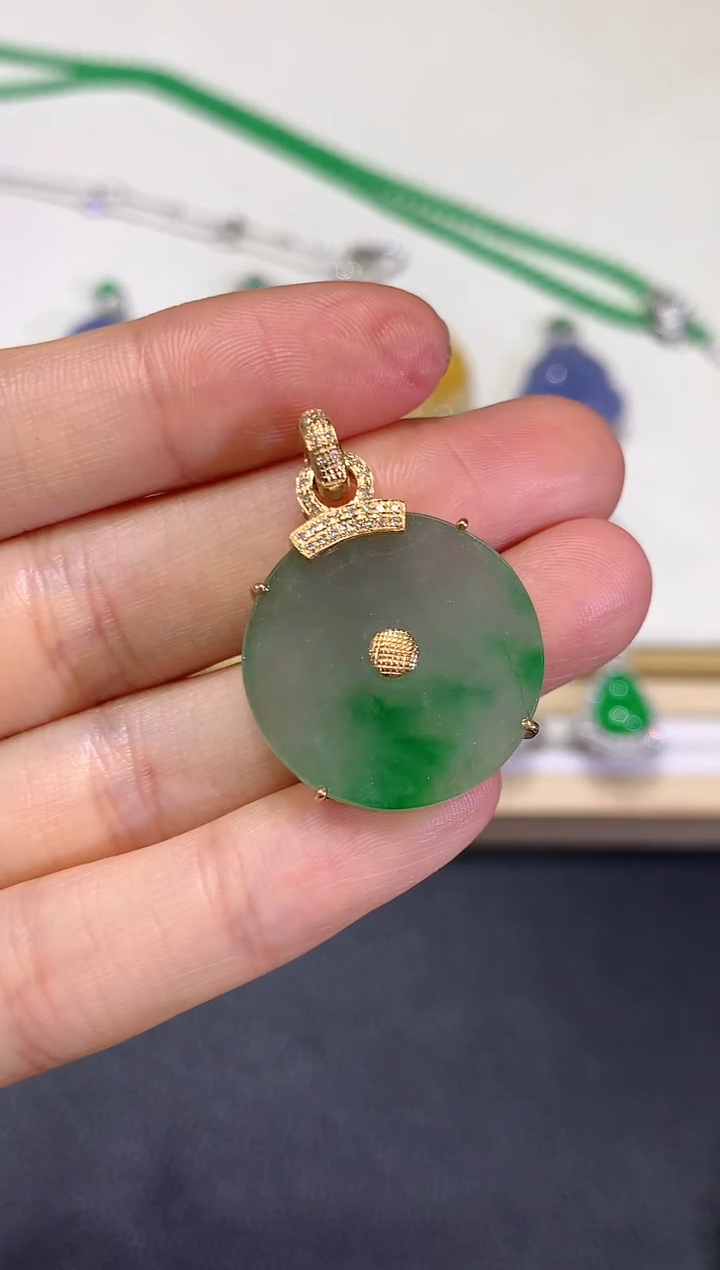 【闪购商品】翡翠颈饰18K金镶嵌团购34