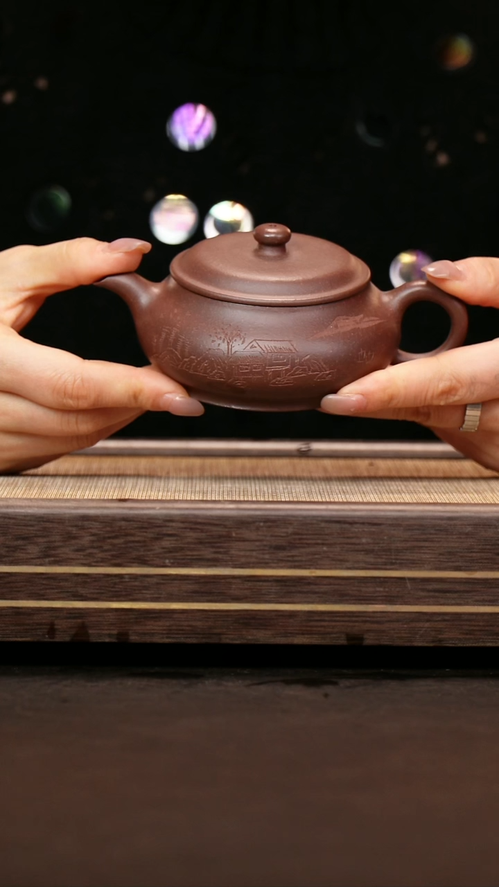 茶壶紫砂91底槽清 明炉160cc 刻绘