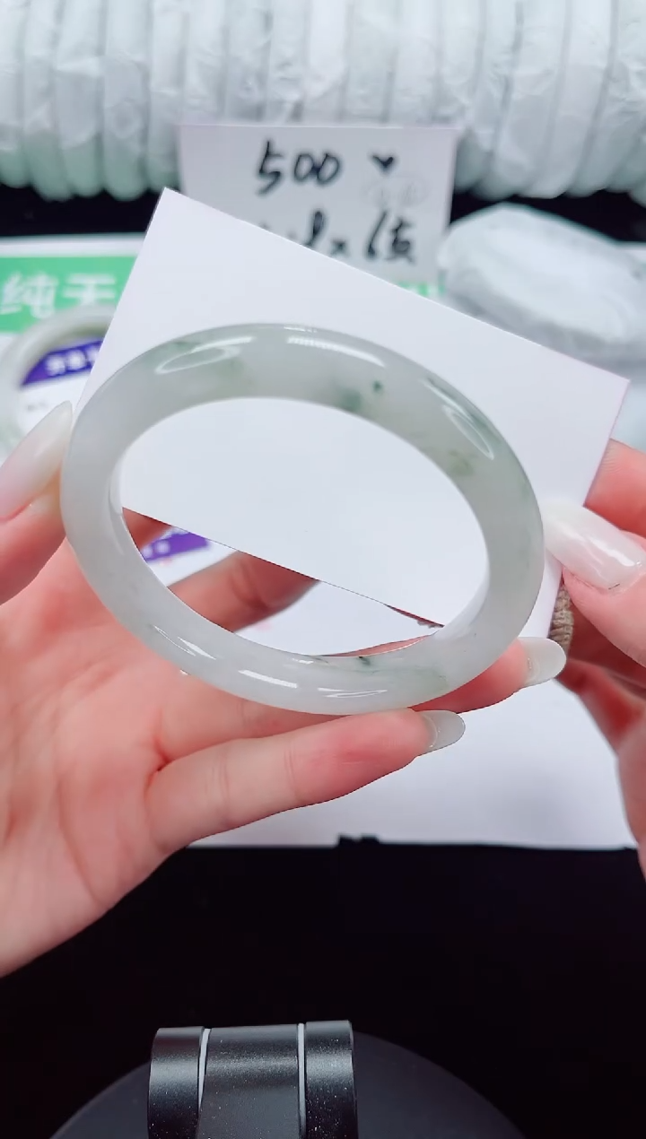 未镶嵌手镯石英质玉27-56/57