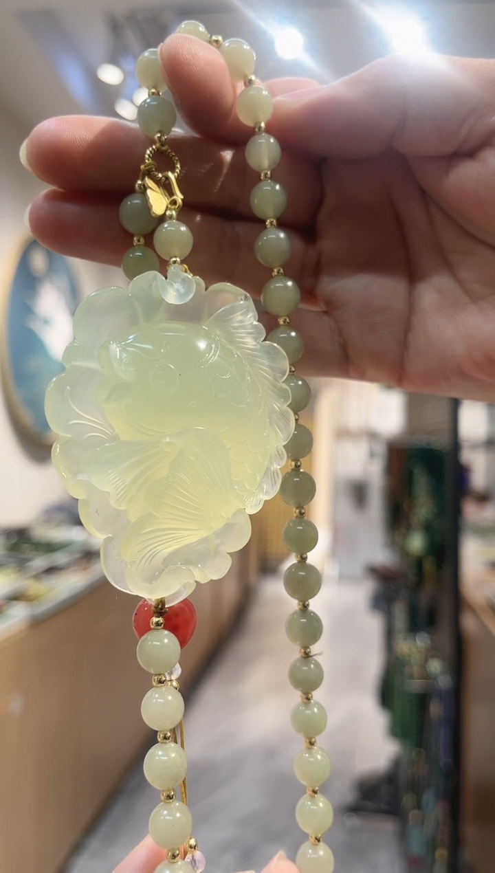 【闪购商品】岫玉颈饰未镶嵌吊坠