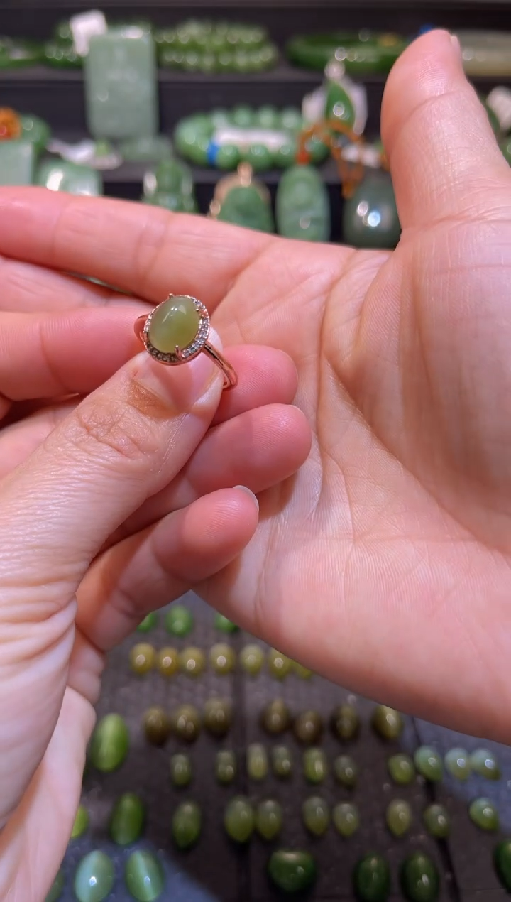 【闪购商品】和田玉碧玉猫眼戒指合金多样性发一