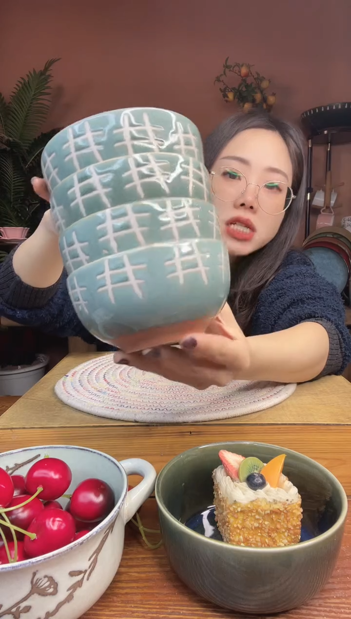 陶瓷4.5英寸浮雕米饭碗 4件 微瑕疵