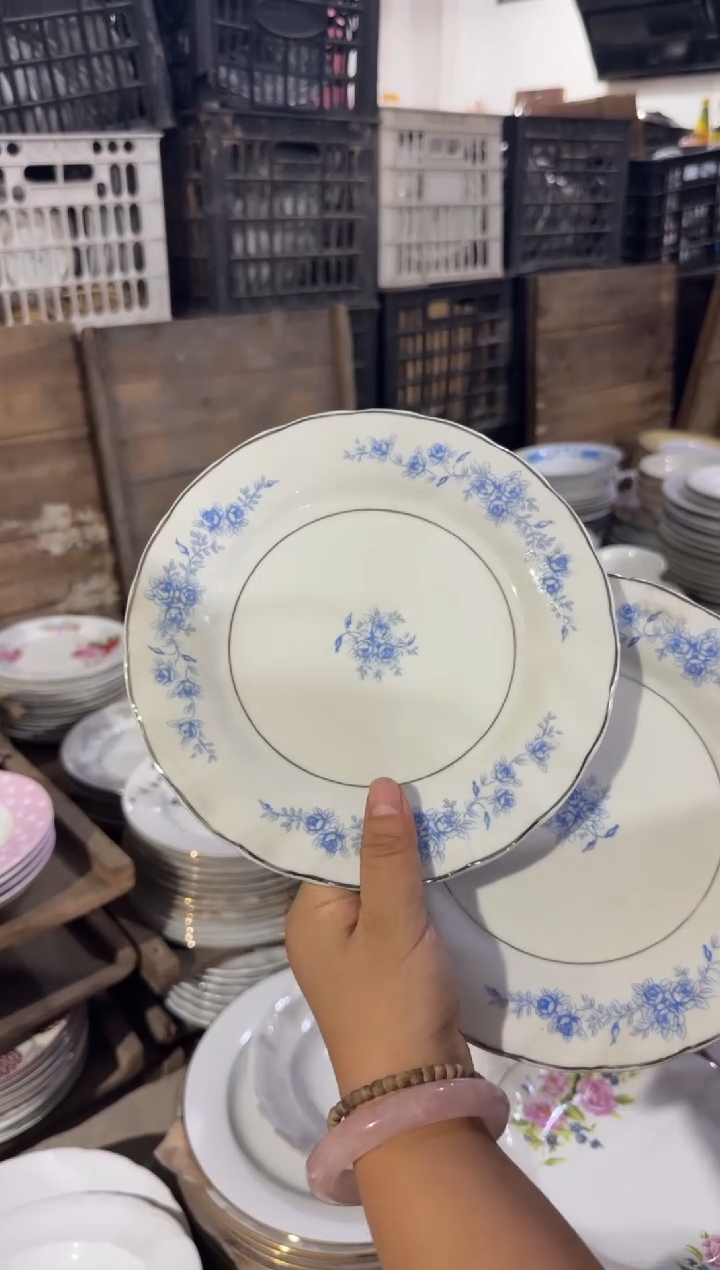 摆件盘19厘米两个一组微瑕请慎拍