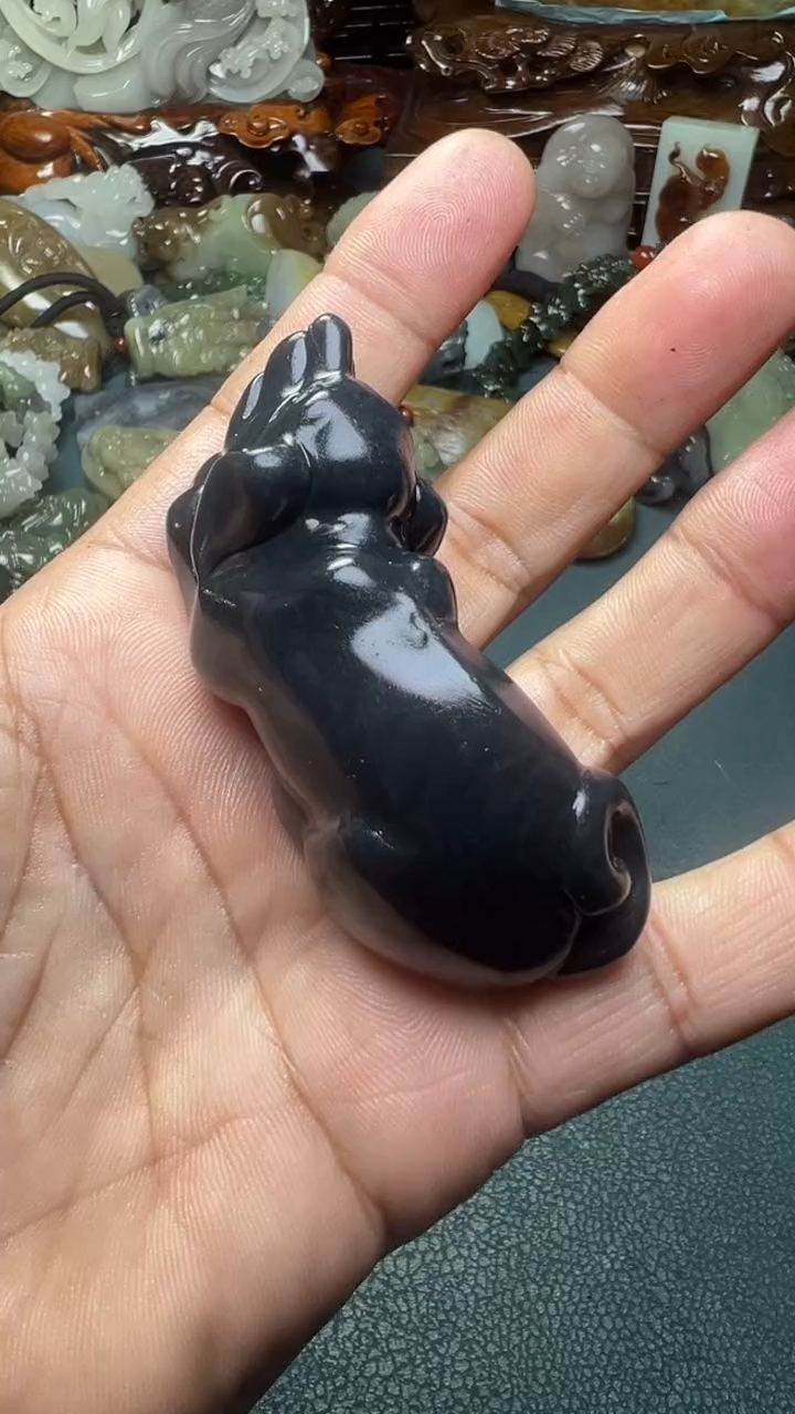 未镶嵌和田玉把件-