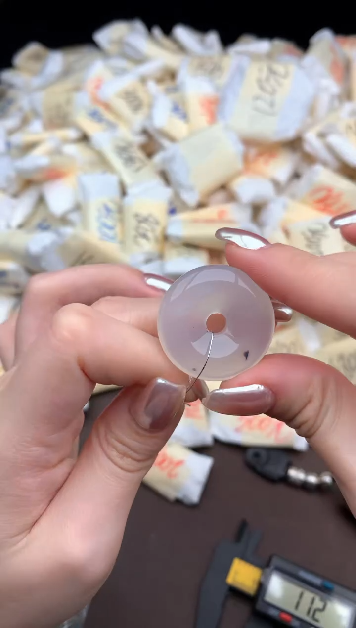 【闪购商品】玛瑙挂件未镶嵌一