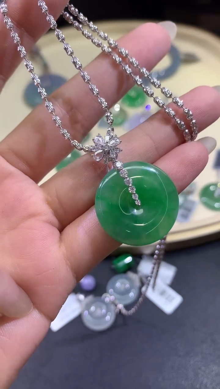 吊坠(不含链)18K金镶嵌翡翠A430|28000