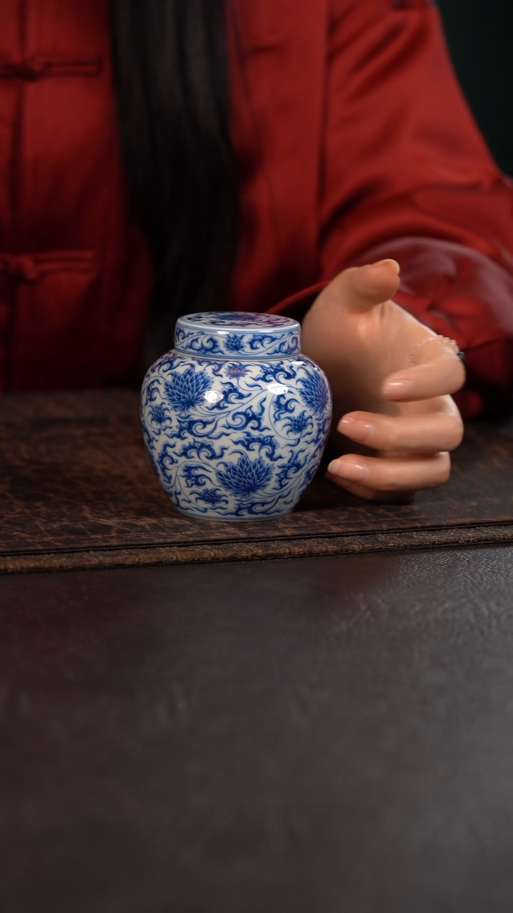 【闪购商品】杯聚澜堂缠枝菊双盖茶叶罐