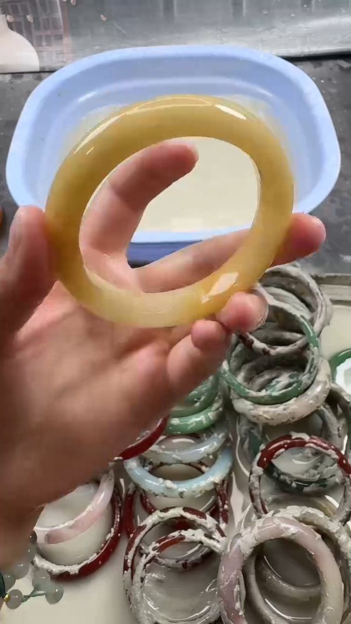 未镶嵌手镯石英质玉36