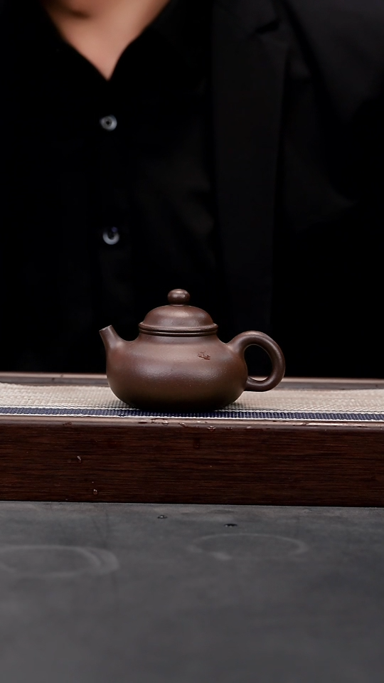 【闪购商品】紫砂茶壶老紫泥全手容天（瑕疵）