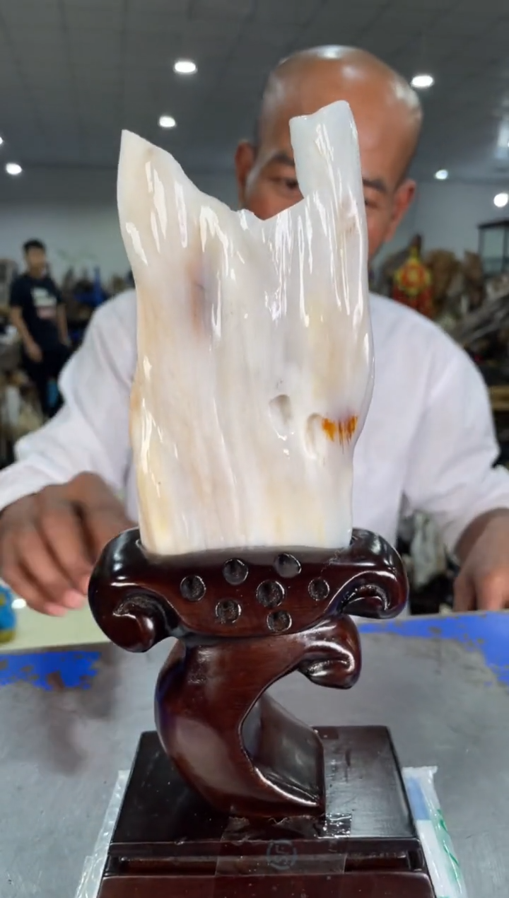 【闪购商品】硅化玉摆件未镶嵌98