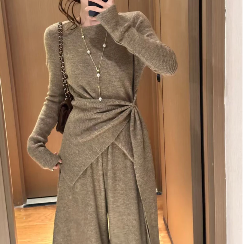 慵懒收腰显瘦针织上衣+裤裙套装秋冬新款气质百搭长袖上衣毛衣女